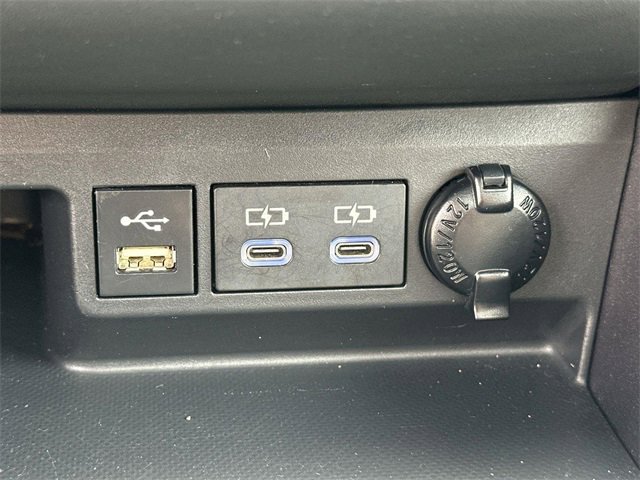 Used 2022 Toyota Highlander XLE image 37