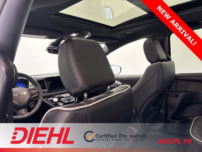 Used 2026 Chrysler Pacifica Limited w/ S Appearance Package image 22