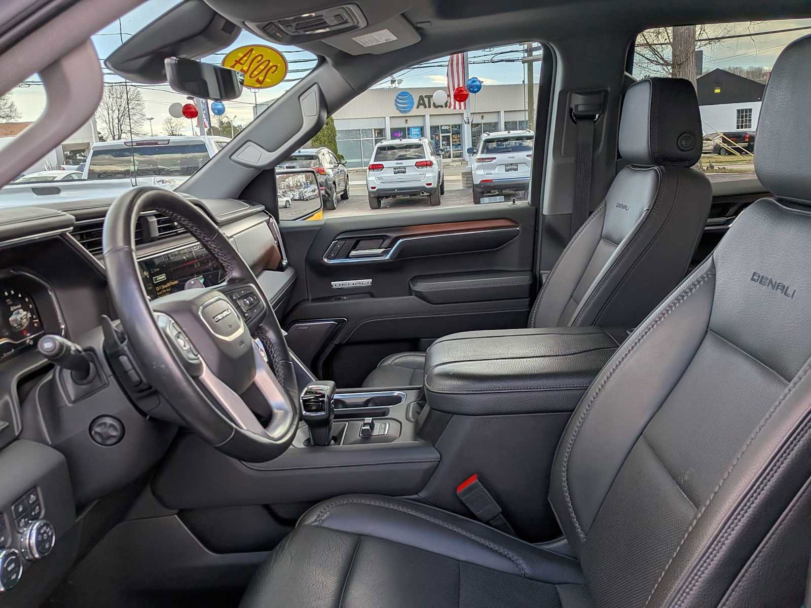 Used 2024 GMC Sierra 1500 Denali w/ Denali Reserve Package image 10