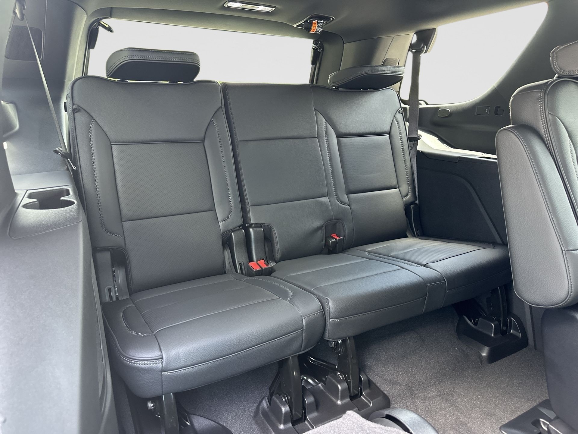 Certified 2026 GMC Yukon Denali w/ Sun & Power Step Package AWD/4WD image 27