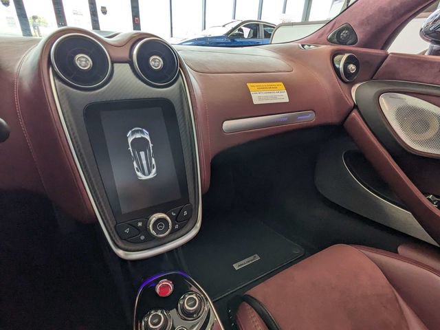 Used 2020 McLaren GT RWD image 21