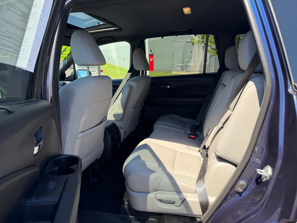 Used 2021 Honda Passport EX-L image 12