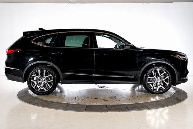 Used 2023 Acura MDX SH-AWD w/ Technology Package image 7