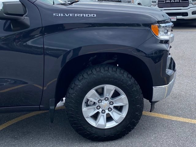 Used 2024 Chevrolet Silverado 1500 LT w/ Convenience Package II AWD/4WD image 10