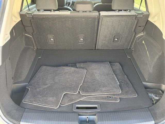 Certified 2023 Nissan Rogue SV image 7