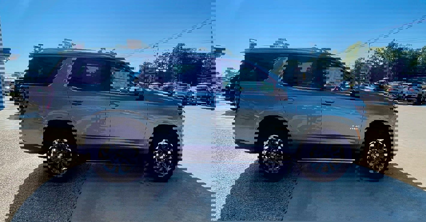 New 2026 Chevrolet Tahoe LT image 2