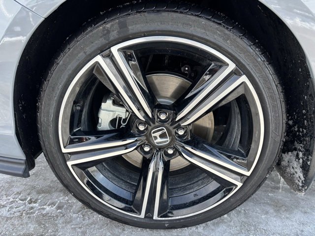 Certified 2025 Honda Accord Sport image 9