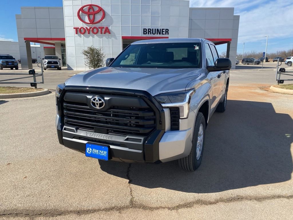 New 2025 Toyota Tundra SR image 2