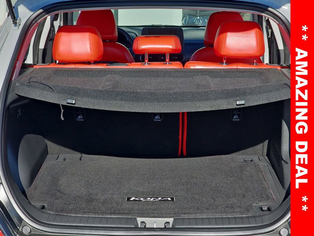 Used 2022 Hyundai Kona SEL w/ Cargo Package image 12