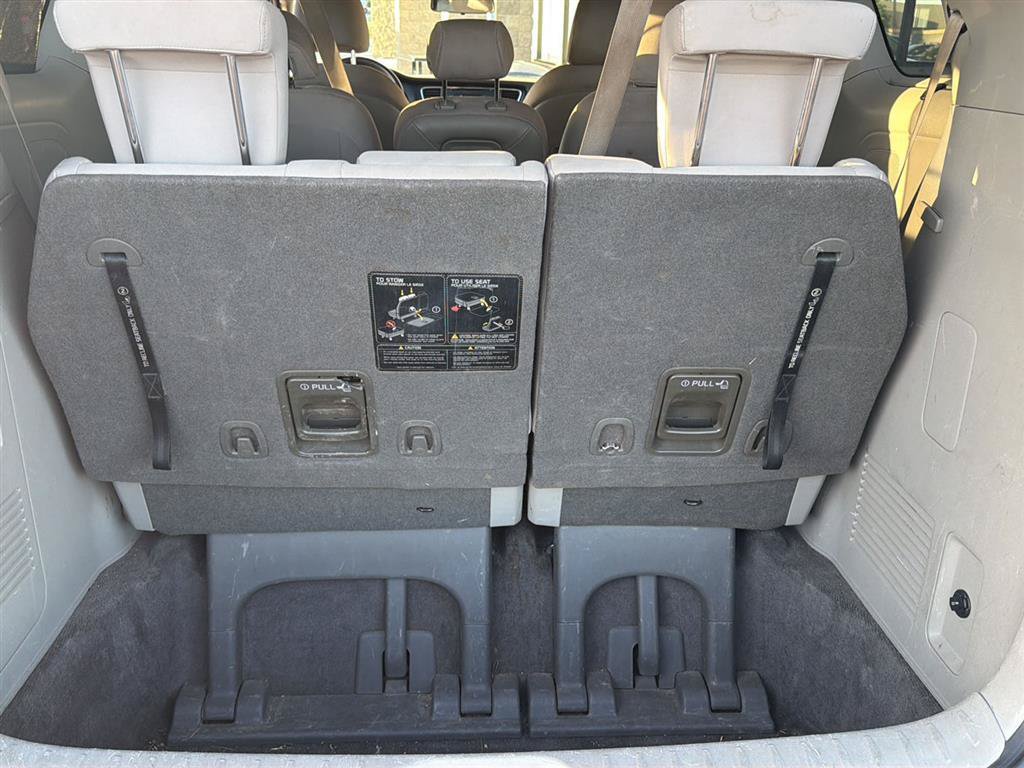 Used 2016 Kia Sedona LX w/ LX Convenience Package FWD image 7