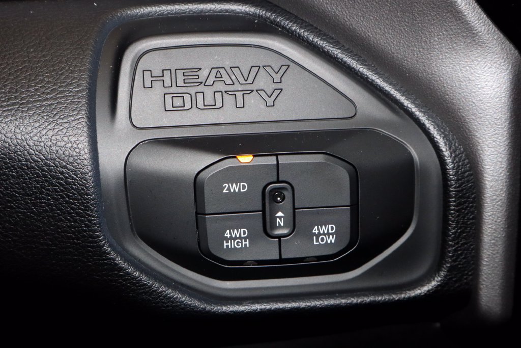 Used 2026 RAM 2500 Big Horn AWD/4WD image 36