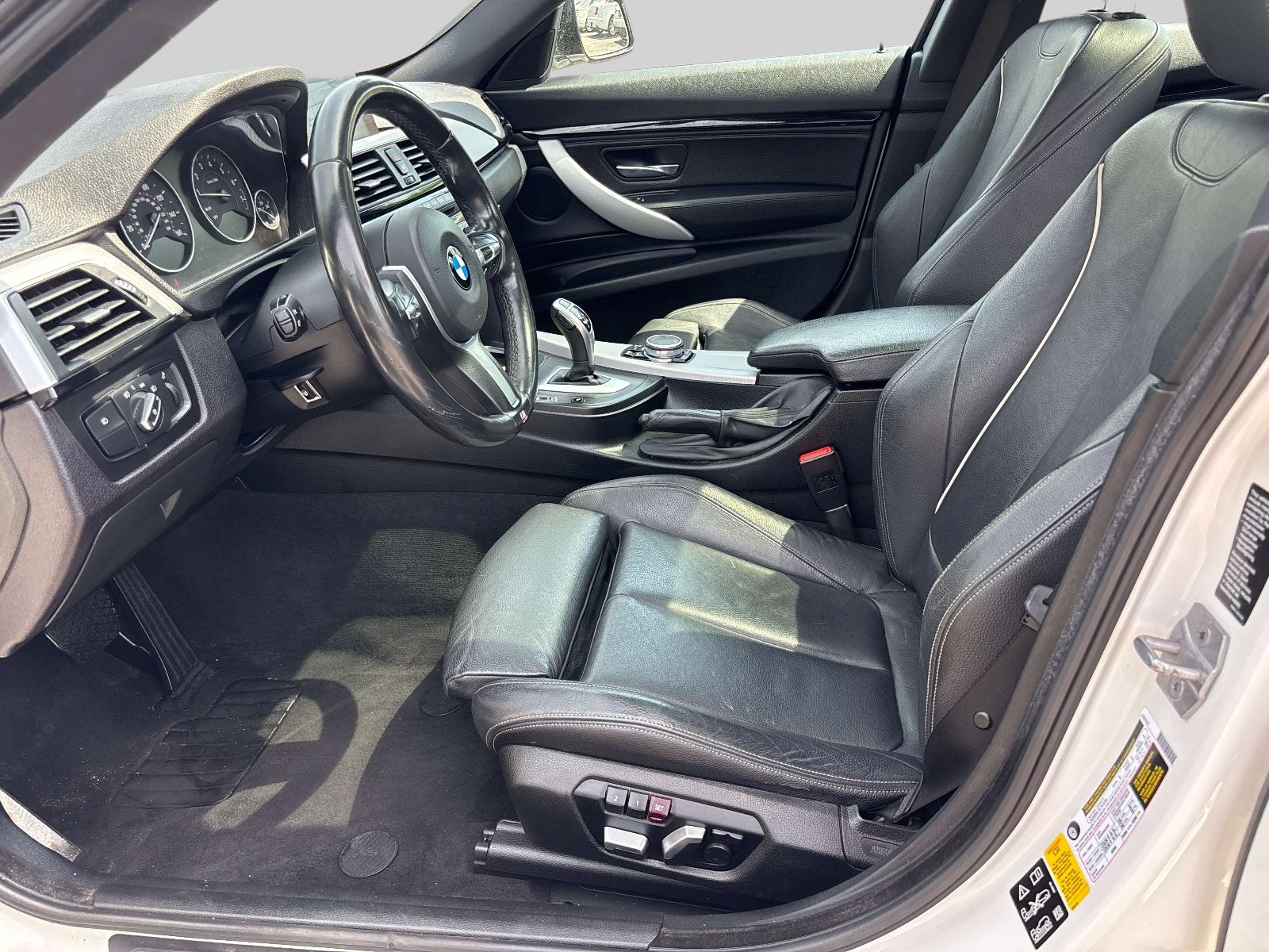 Used 2017 BMW 330i Gran Turismo xDrive AWD/4WD image 9