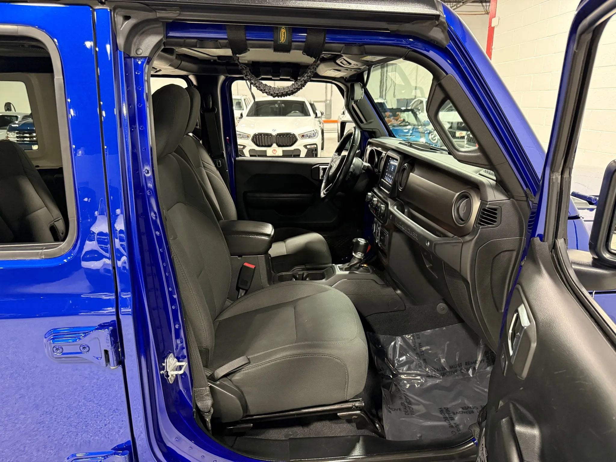 Used 2018 Jeep Wrangler Unlimited Sport S image 42