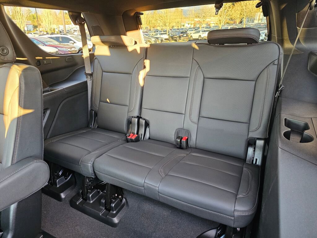 New 2026 Chevrolet Tahoe High Country w/ Sun And Tow Package image 24