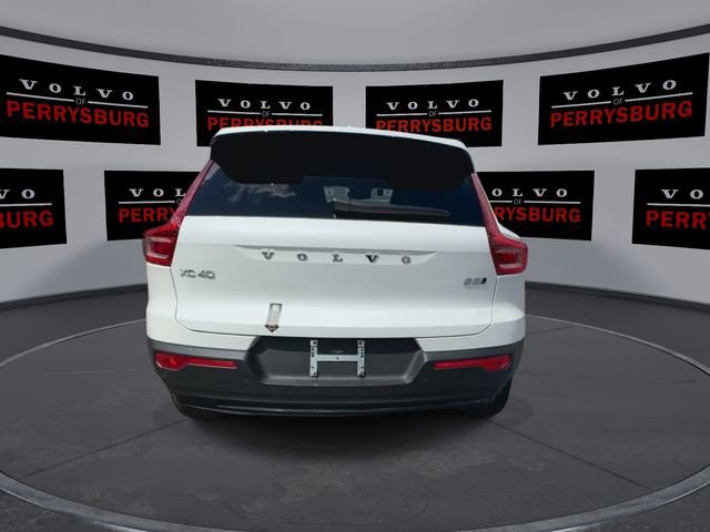 New 2025 Volvo XC40 B5 Plus w/ Protection Package Premier image 7