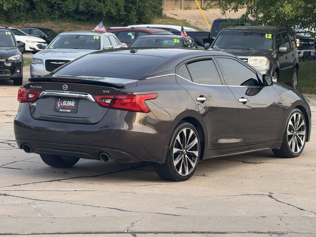 Used 2016 Nissan Maxima SR image 7