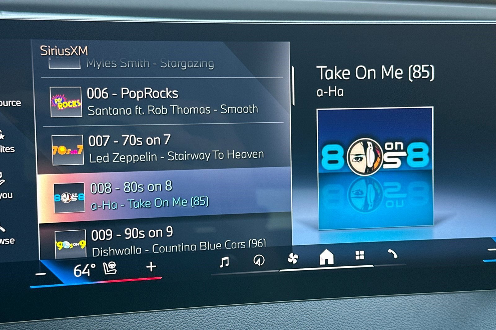 Certified 2024 BMW iX xDrive50 w/ Premium Package image 23