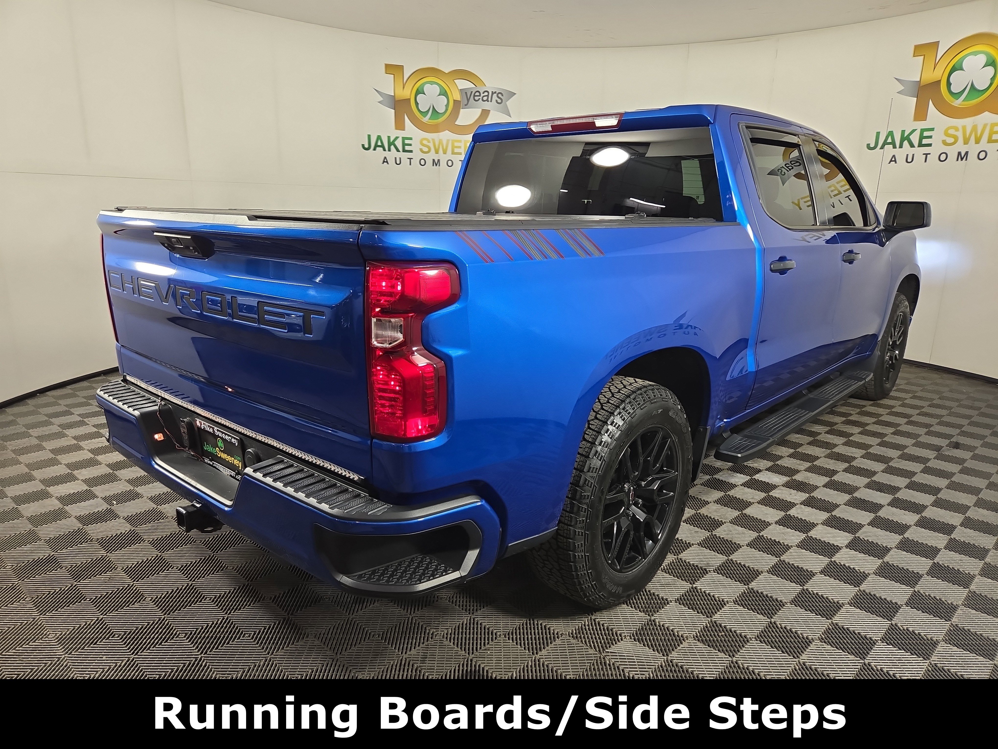 Used 2022 Chevrolet Silverado 1500 Custom w/ LPO, Dark Essentials Package image 9