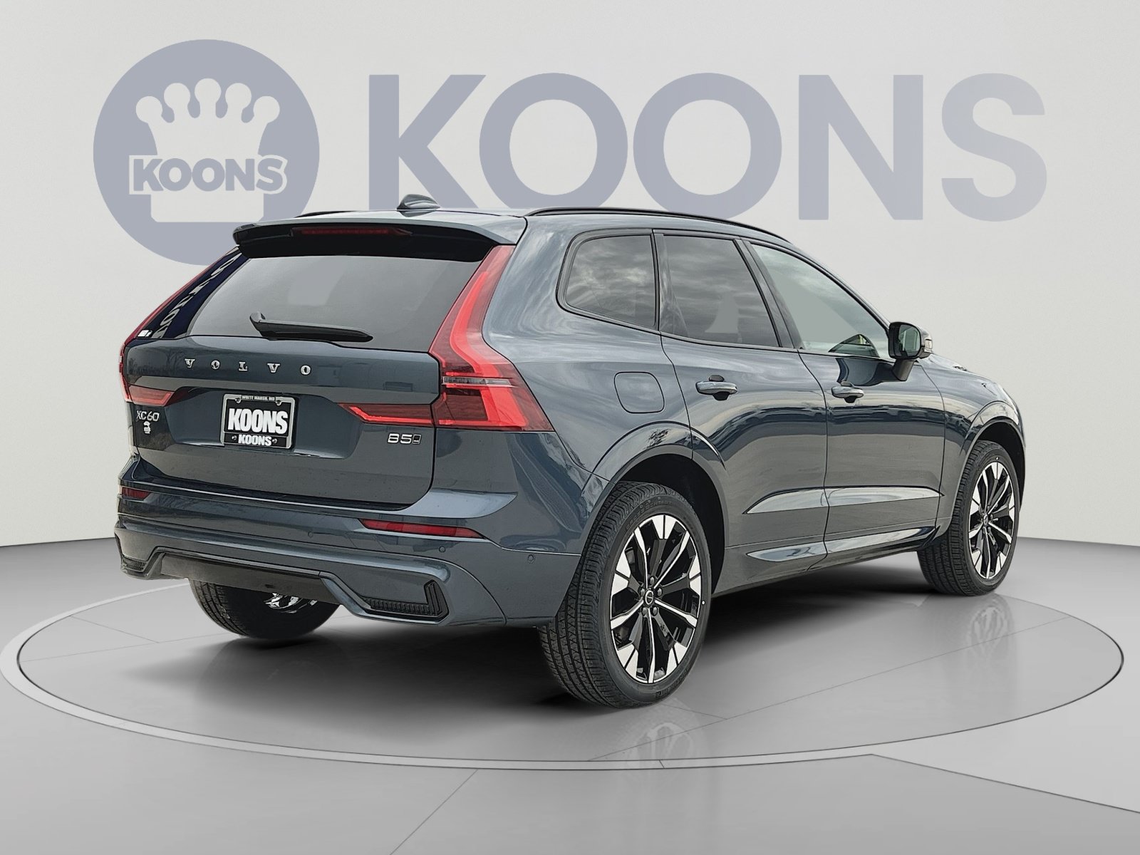 New 2026 Volvo XC60 B5 Plus w/ Climate Package AWD/4WD image 16