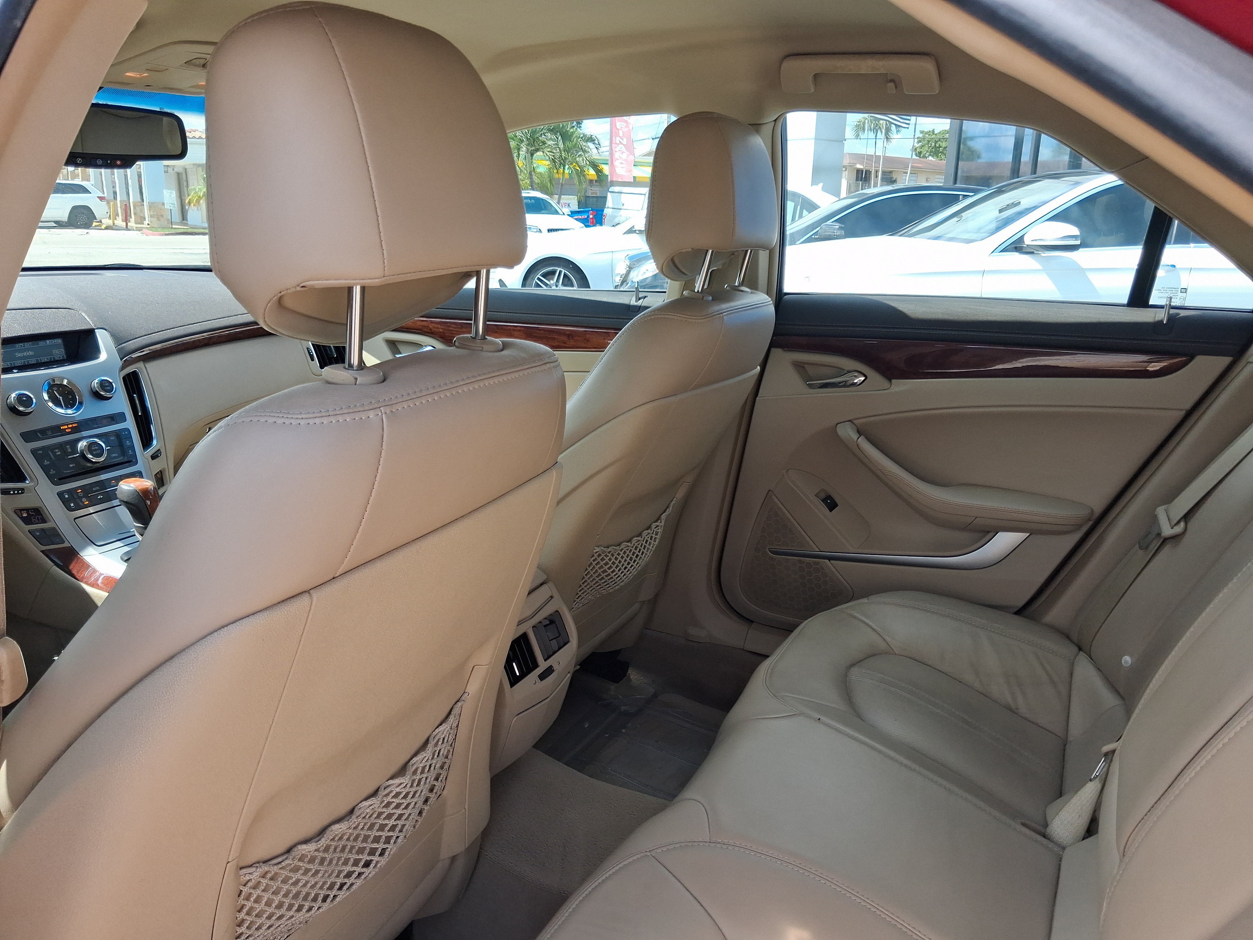 Used 2011 Cadillac CTS Luxury RWD image 19