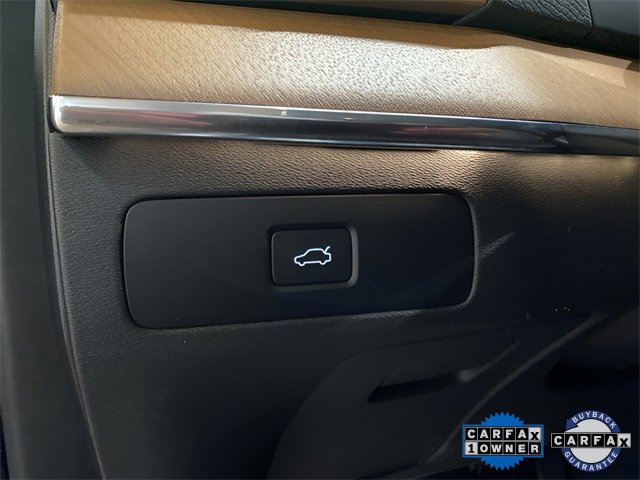 Used 2025 Volvo XC90 B6 Plus image 34