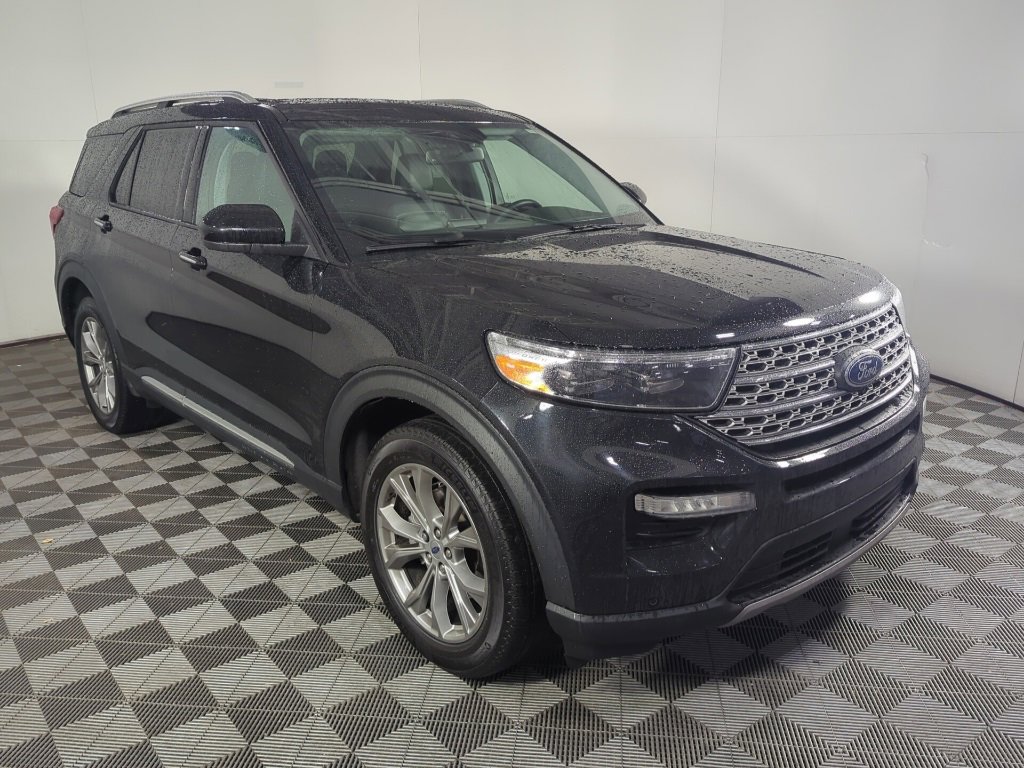 Used 2023 Ford Explorer Limited image 2