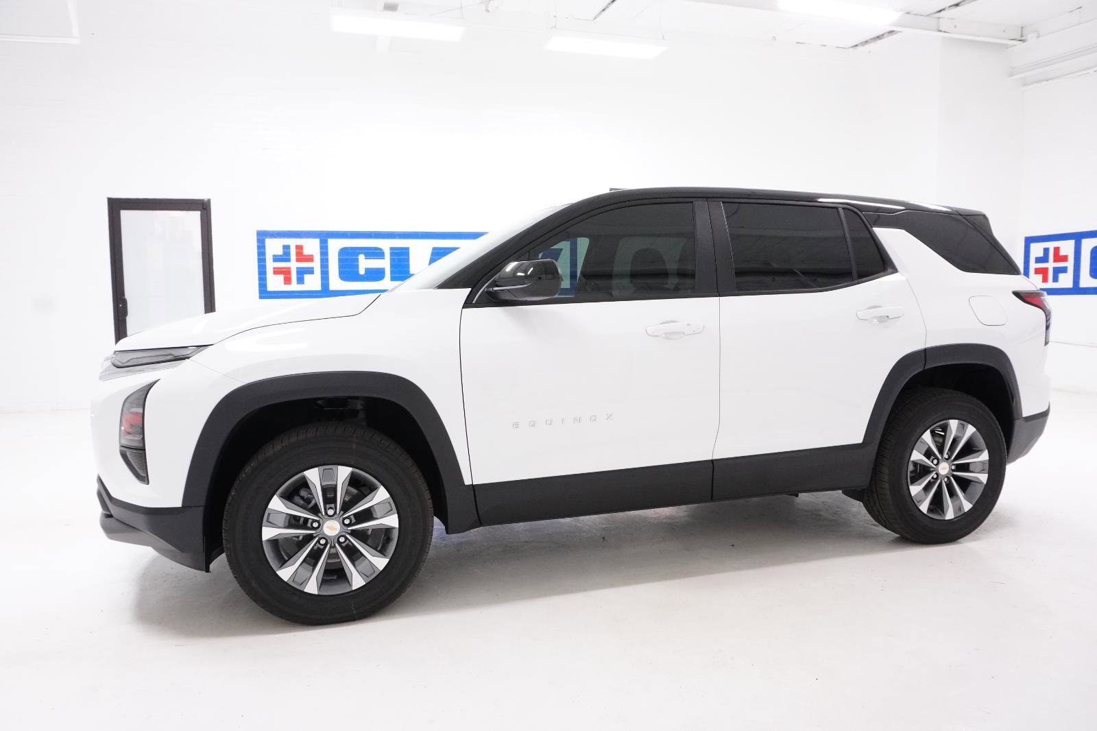 New 2026 Chevrolet Equinox LT image 10