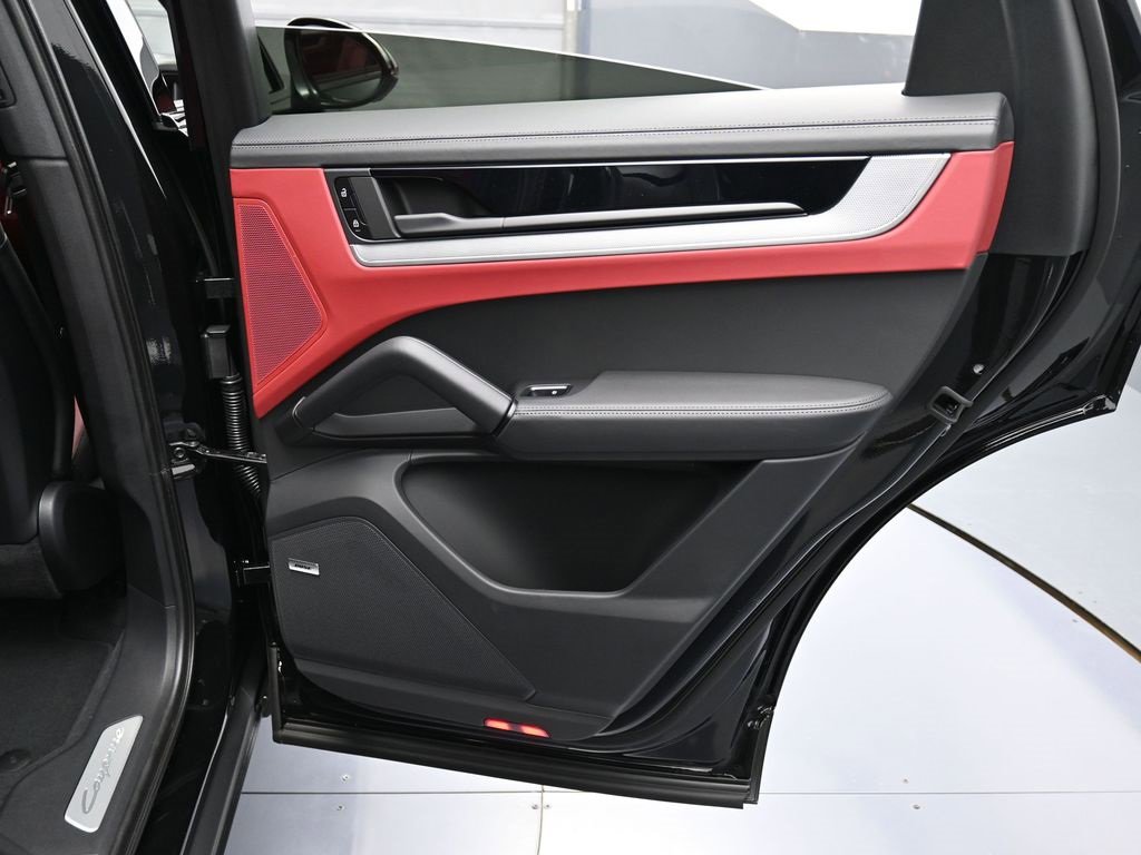 New 2026 Porsche Cayenne Coupe image 26