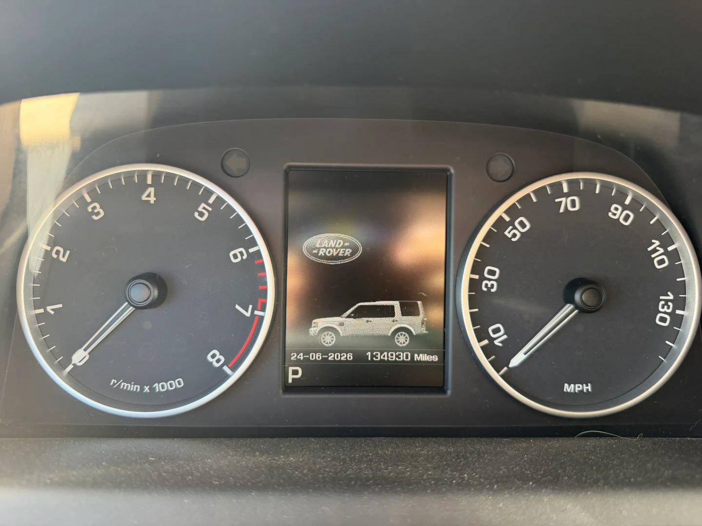 Used 2016 Land Rover LR4 HSE AWD/4WD image 23
