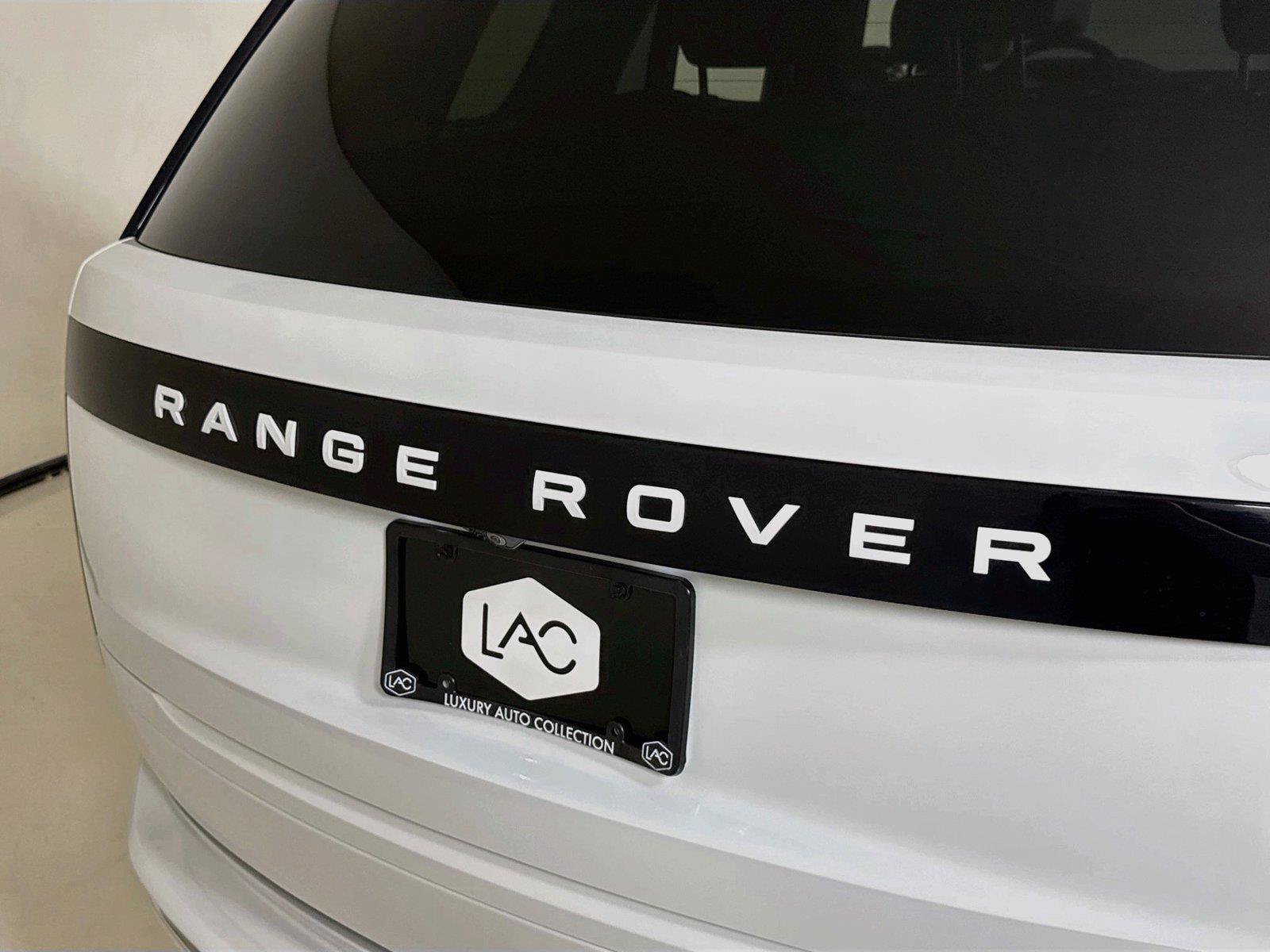 Used 2025 Land Rover Range Rover SE AWD/4WD image 33