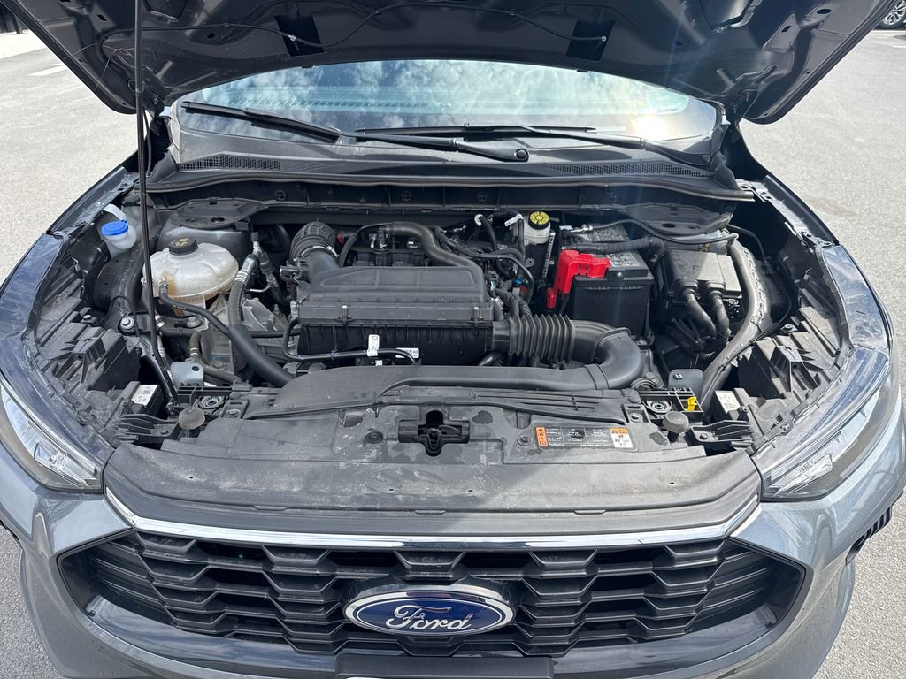 Used 2025 Ford Escape ST-Line AWD/4WD image 25