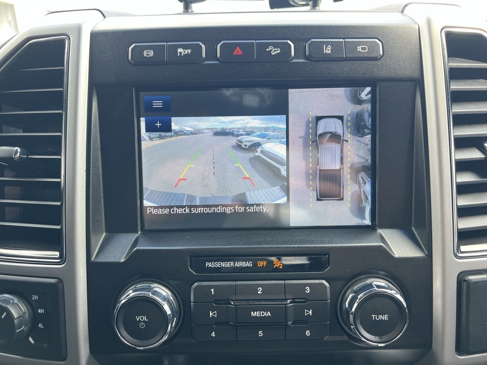 Used 2021 Ford F250 Lariat image 19