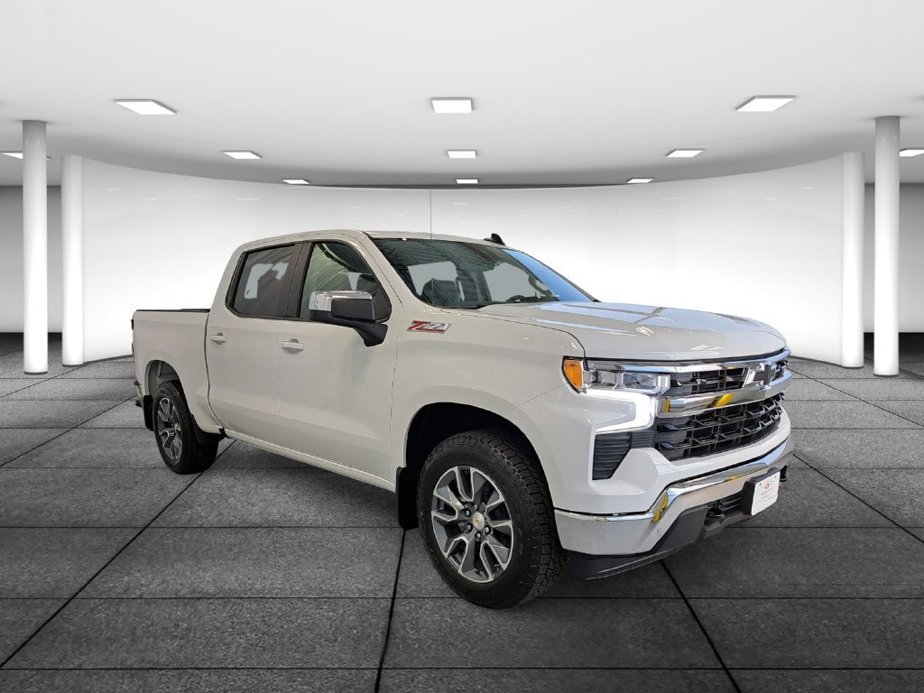 New 2026 Chevrolet Silverado 1500 LT w/ Z71 Off-Road Package AWD/4WD image 3