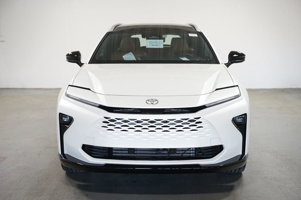 New 2026 Toyota Crown Signia AWD/4WD image 2