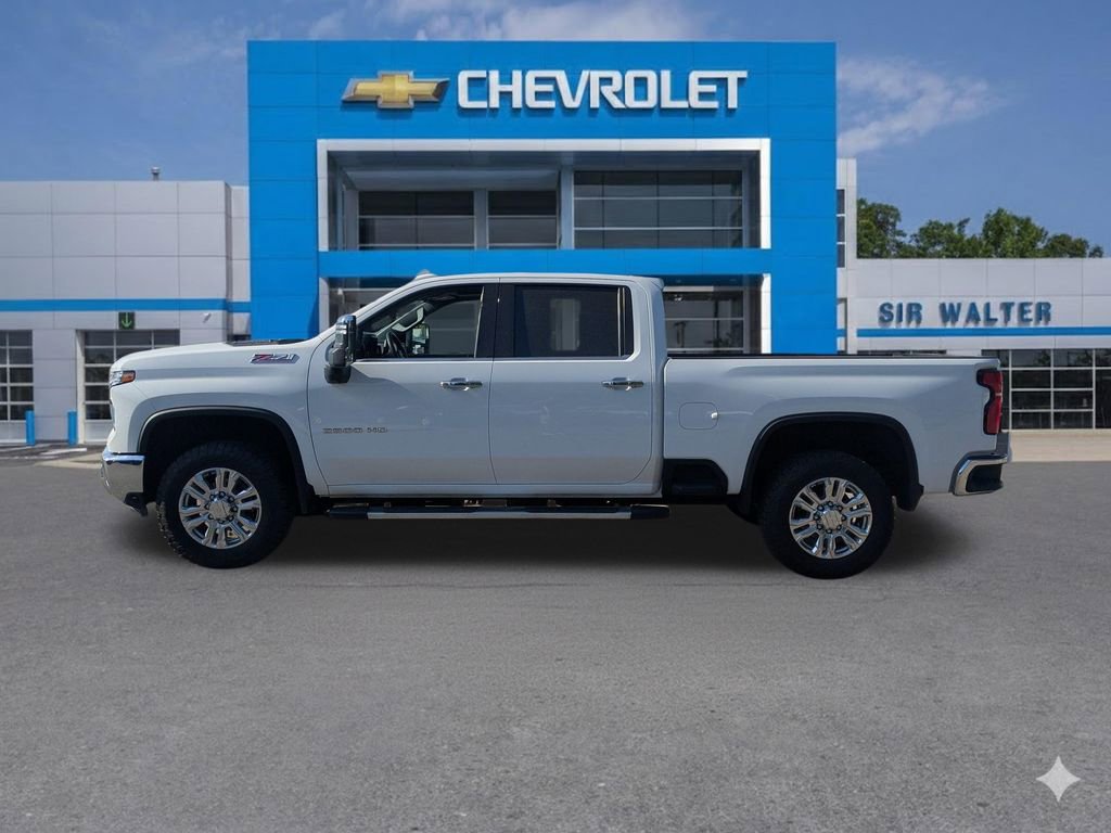 Used 2024 Chevrolet Silverado 2500 LTZ w/ LTZ Plus Package AWD/4WD image 2