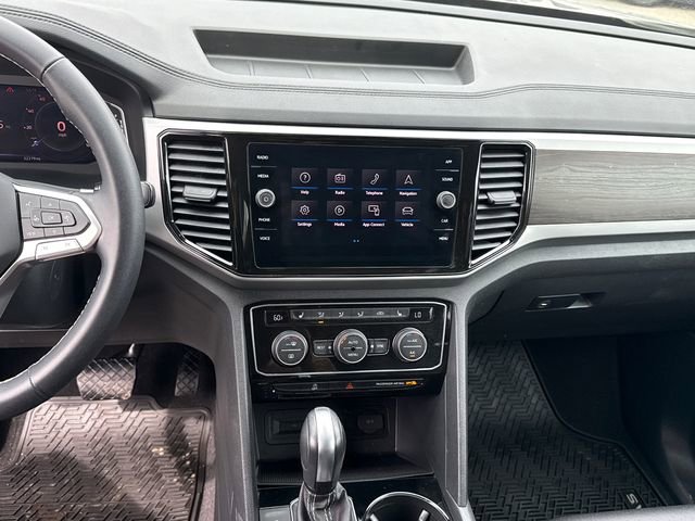 Certified 2023 Volkswagen Atlas SE w/ Black Wheel Package image 21
