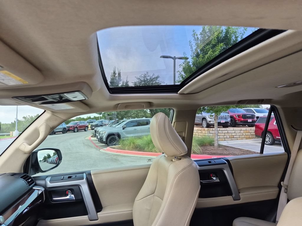 Used 2016 Toyota 4Runner Limited RWD image 29