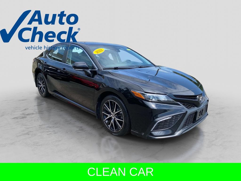 Used 2022 Toyota Camry SE FWD image 8