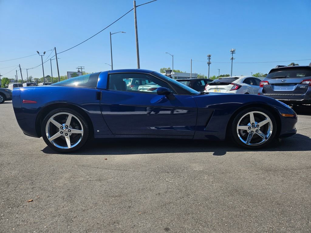 Used 2007 Chevrolet Corvette Coupe image 4