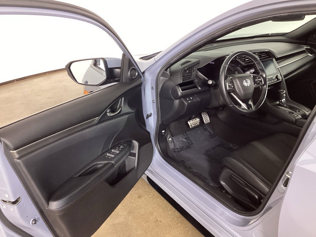 Used 2020 Honda Civic Sport image 9