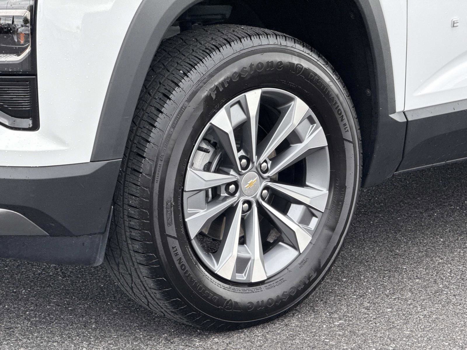 Used 2025 Chevrolet Equinox LT w/ Convenience Package II image 29