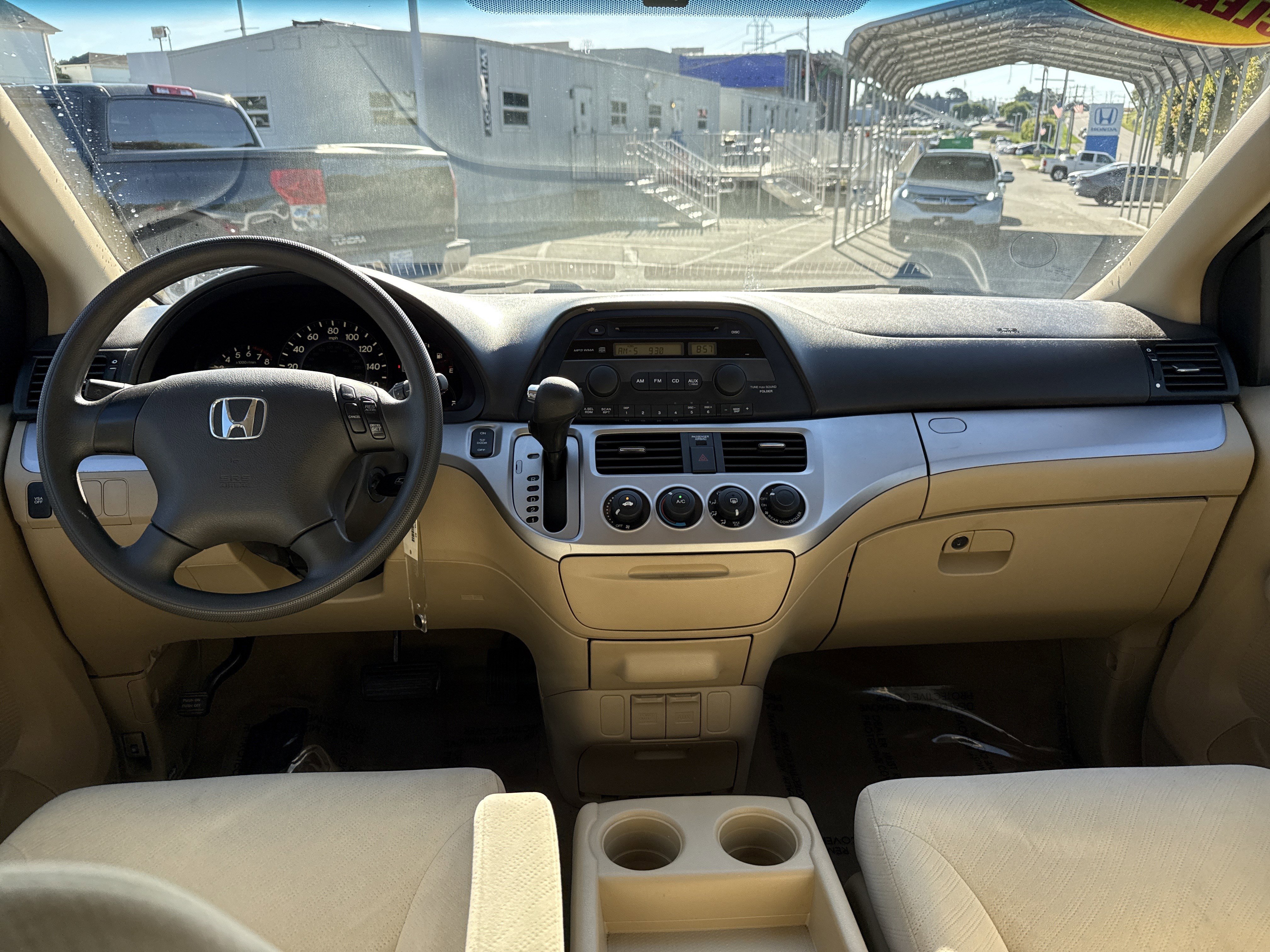 Used 2010 Honda Odyssey LX image 27