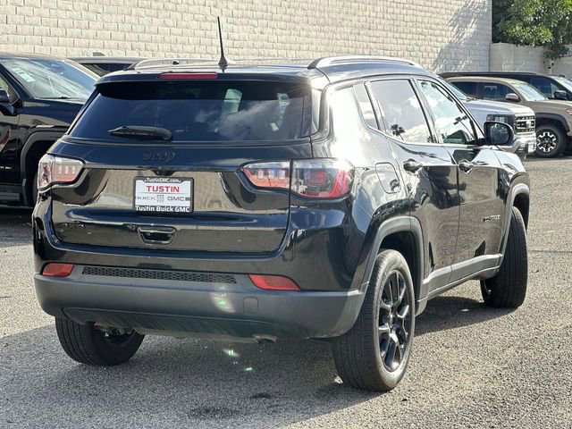 Used 2023 Jeep Compass Altitude image 4