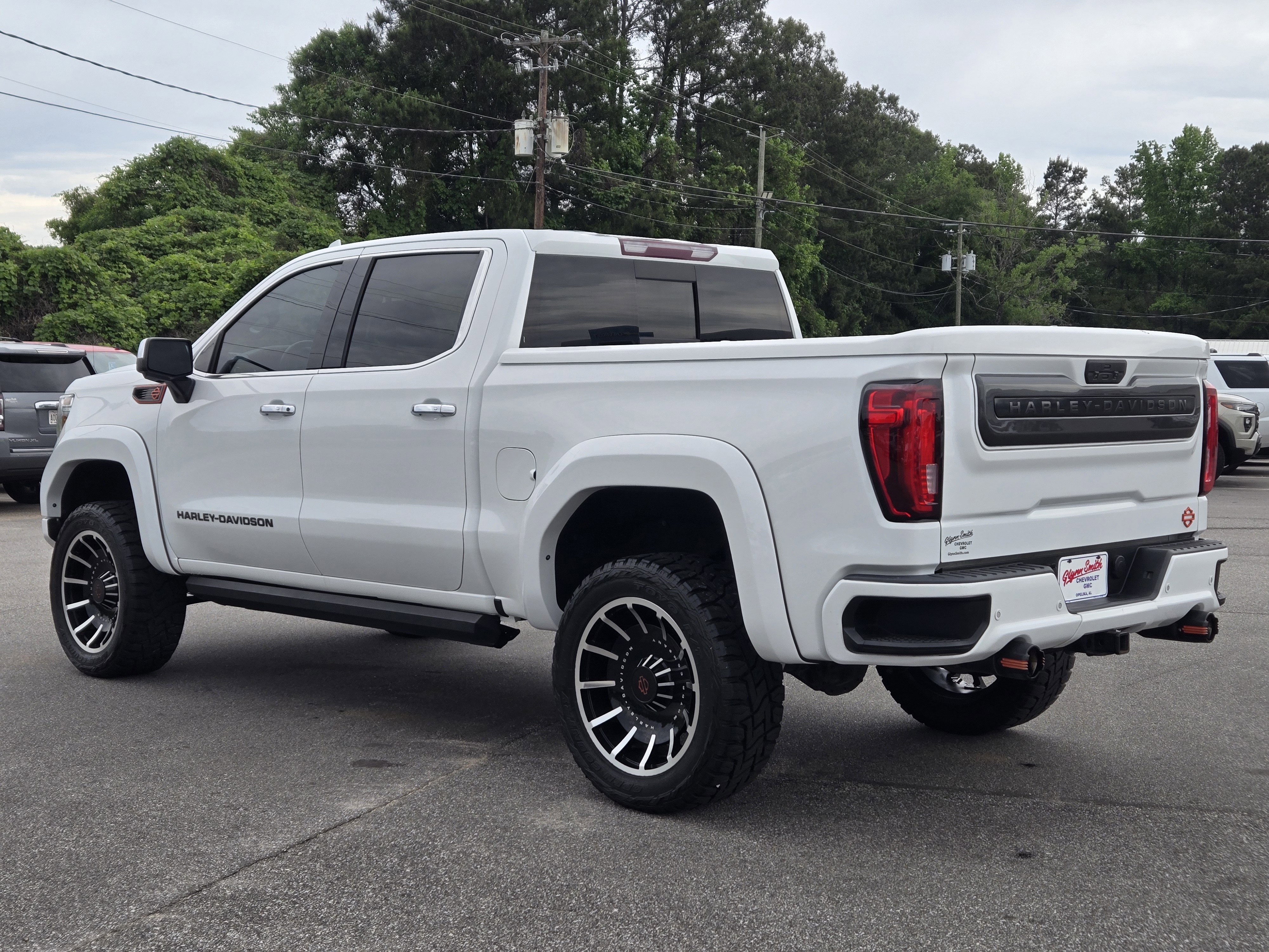 Used 2020 GMC Sierra 1500 SLT w/ SLT Premium Plus Package AWD/4WD image 12
