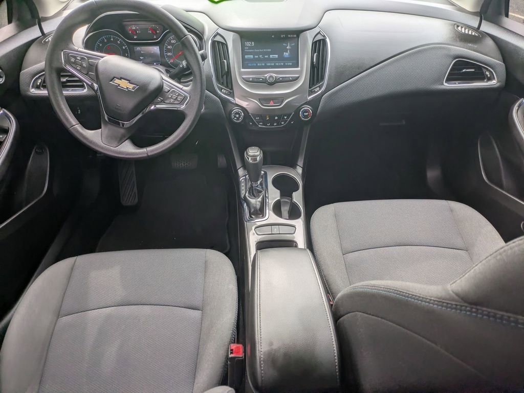 Used 2017 Chevrolet Cruze LT w/ Convenience Package image 20