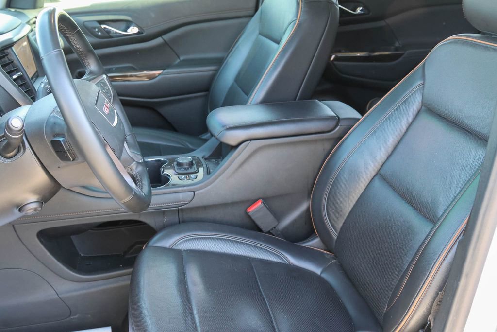Used 2023 GMC Acadia AT4 w/ Technology Package image 10