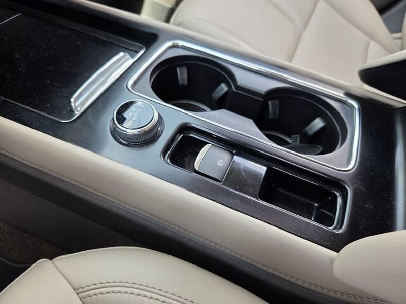 Used 2022 Lincoln Corsair FWD image 26