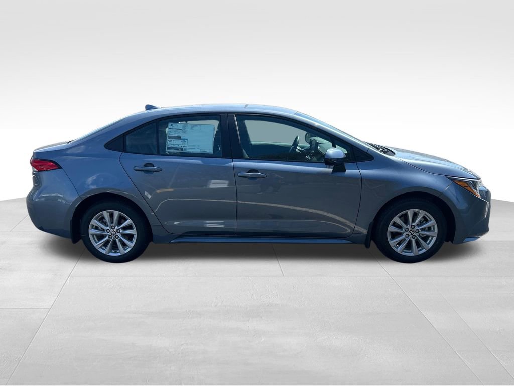 New 2026 Toyota Corolla LE FWD image 6
