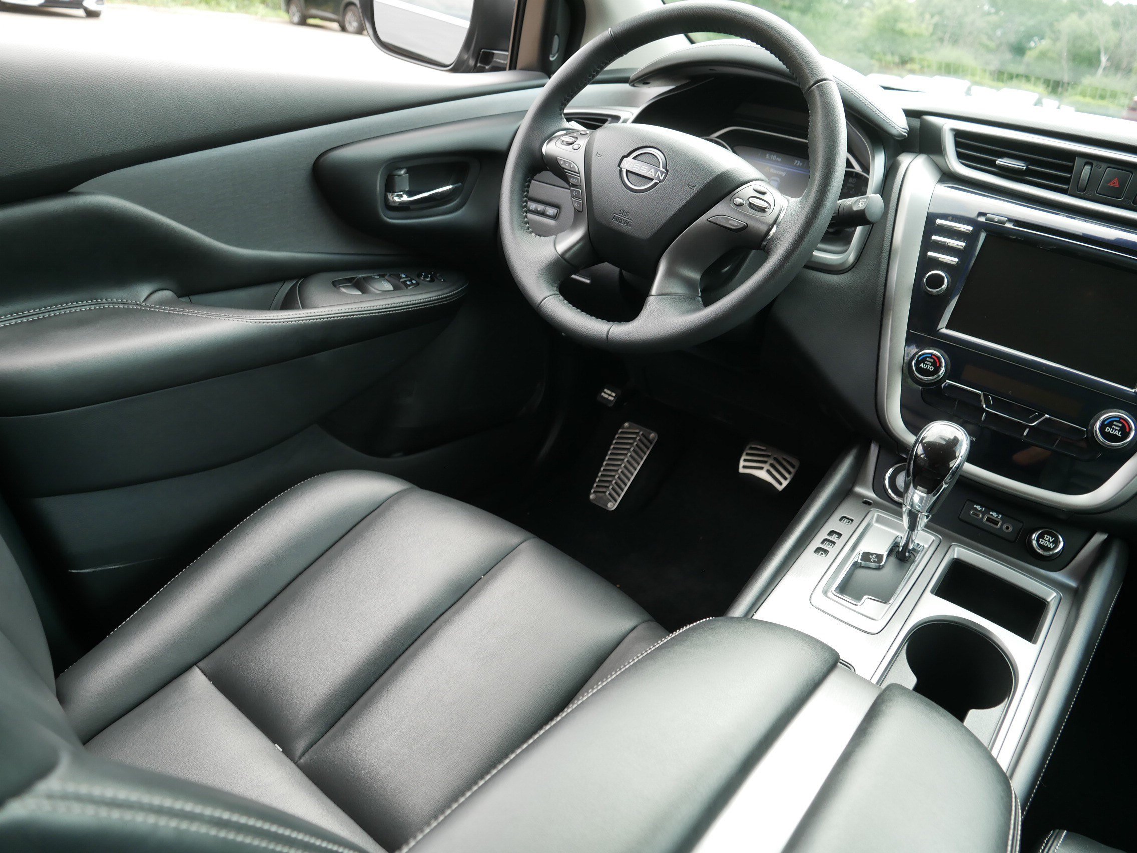 Certified 2024 Nissan Murano SV w/ SV Midnight Edition Package AWD/4WD image 9