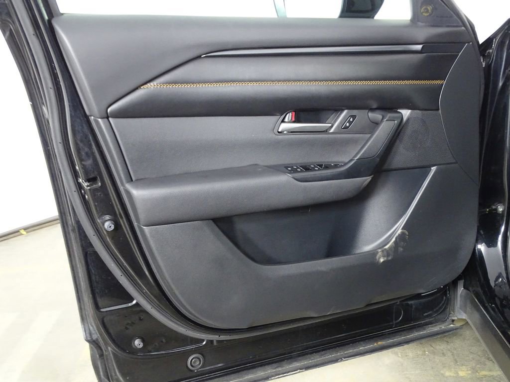 Used 2024 MAZDA CX-50 AWD 2.5 Turbo w/ Cargo Package image 16